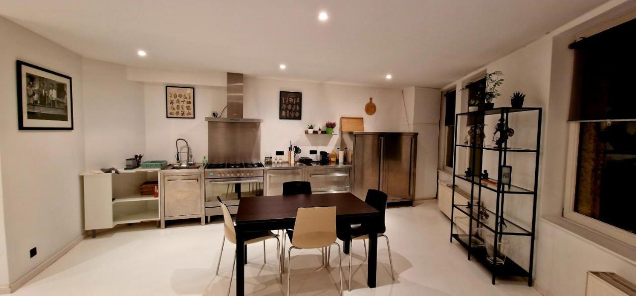 Apartament Luise Hollywood Bruksela Zewnętrze zdjęcie